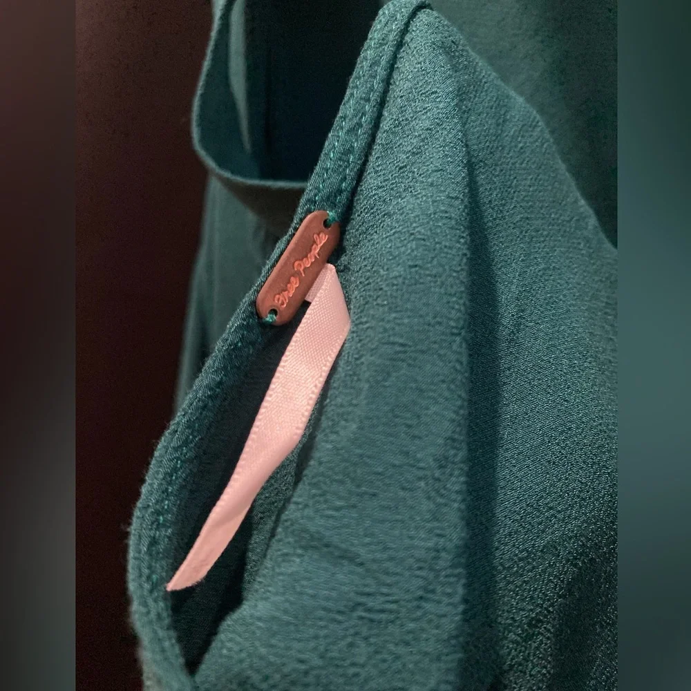 Free People City Lights Cowl Neck Green Top - Picture 2 of 5
